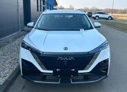 Dongfeng Ostatní SUV / Terénní 1,5 l 145 kw