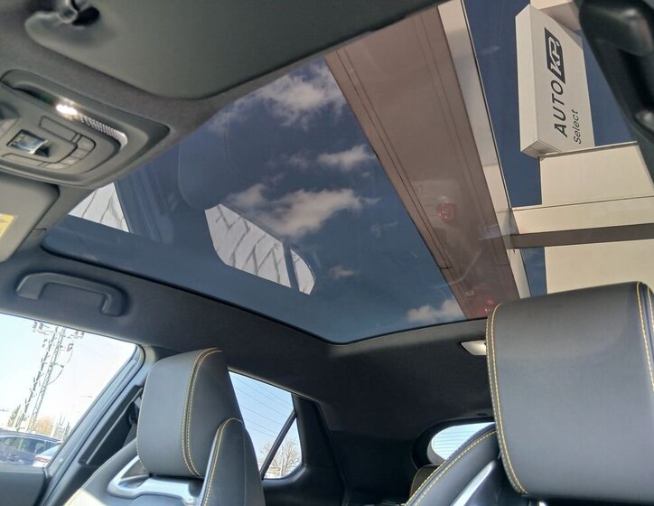 Toyota C-HR SUV / Terénní 2,0 l 112 kw