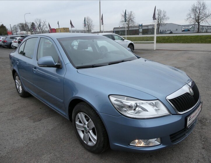 Škoda Octavia Sedan / Limuzína 1,6 l 75 kw
