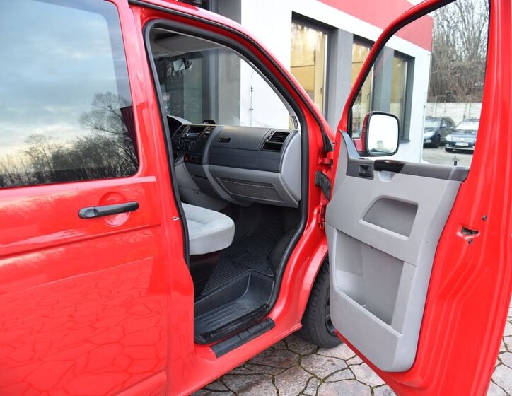 Volkswagen Transporter 16