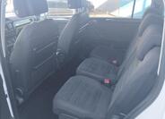 Volkswagen Touran 10