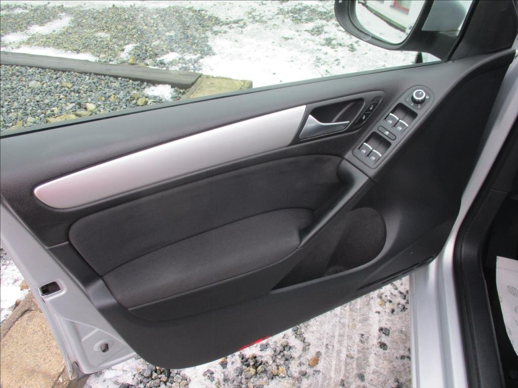 Volkswagen Golf Hatchback 1,4 l 90 kw