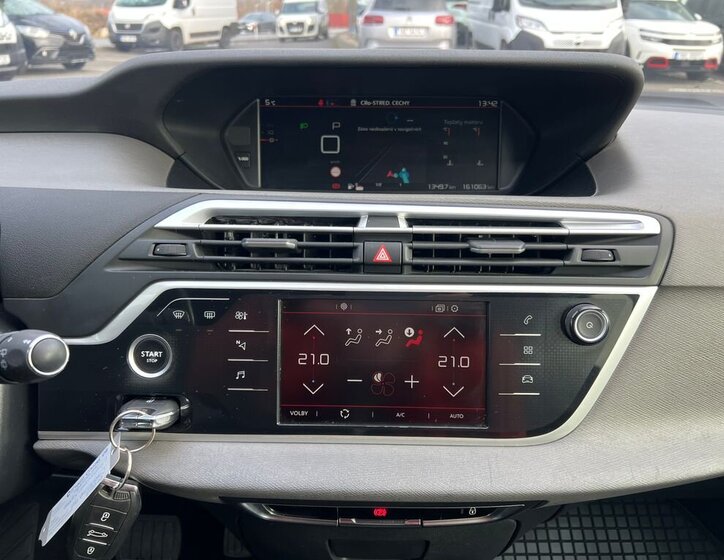 Citroën Grand C4 SpaceTourer 10