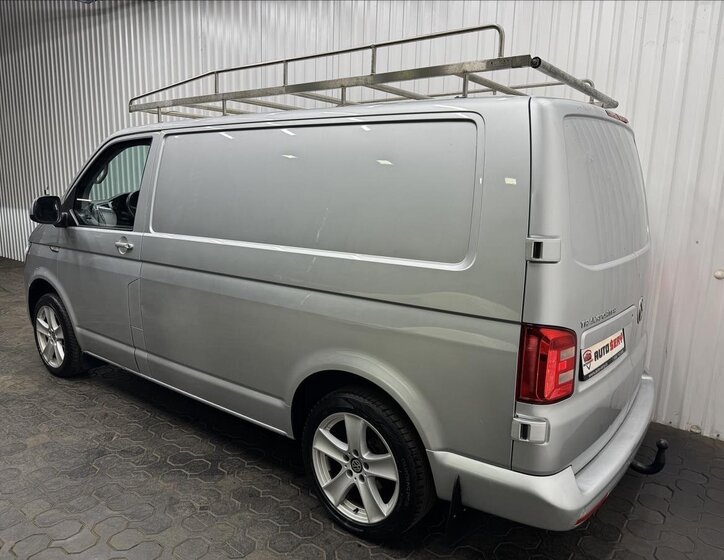 Volkswagen Transporter Ostatní 2,0 l 110 kw