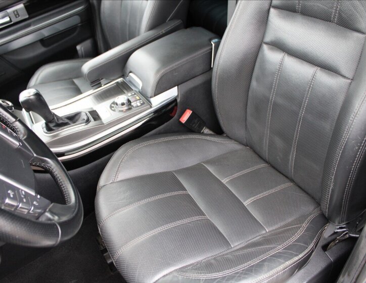 Land Rover Range Rover Sport SUV 3,0 l 180 kw