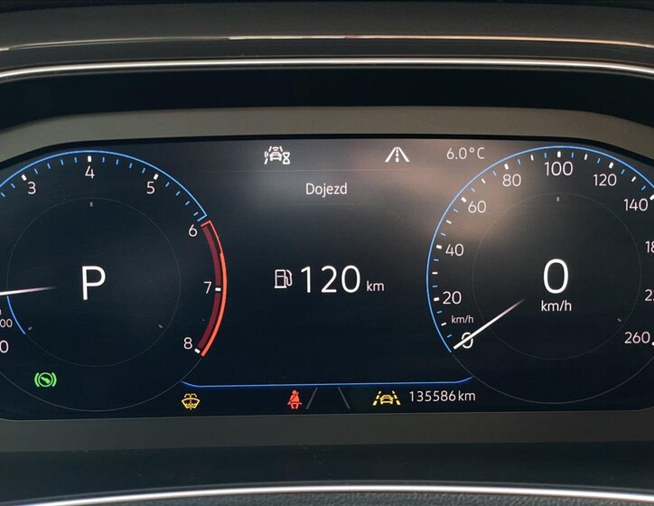 Volkswagen T-Roc SUV / Terénní 1,5 l 110 kw