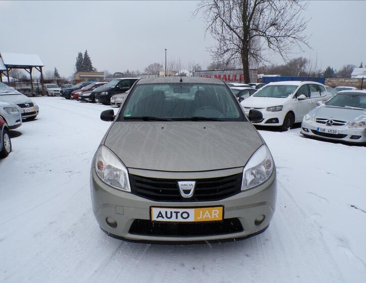 Dacia Sandero Hatchback 1,1 l 55 kw