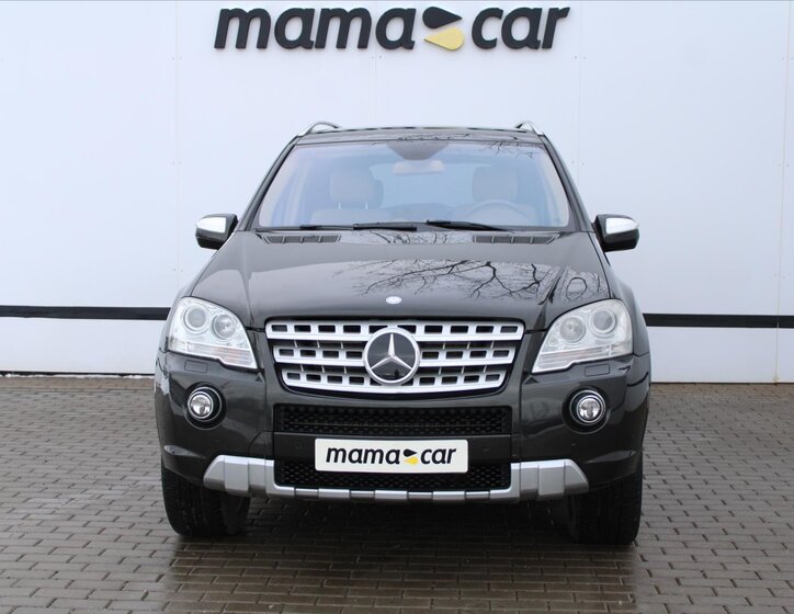 Mercedes-Benz Třídy M SUV / Terénní 3,0 l 165 kw