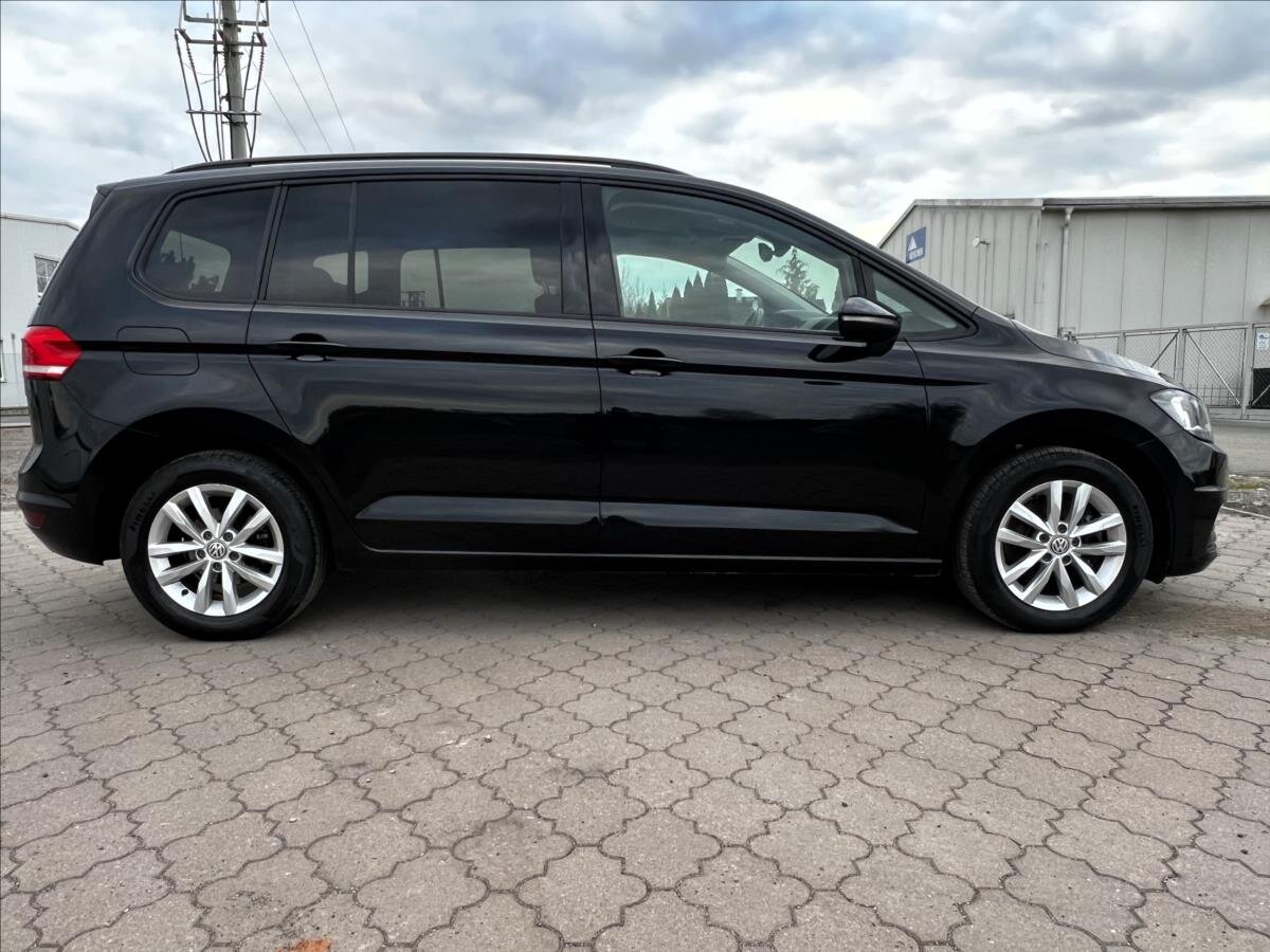 Volkswagen Touran Kombi 1,6 l 85 kw