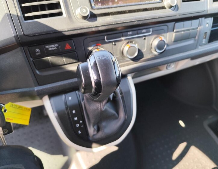 Volkswagen Transporter Kombi 2,0 l 110 kw