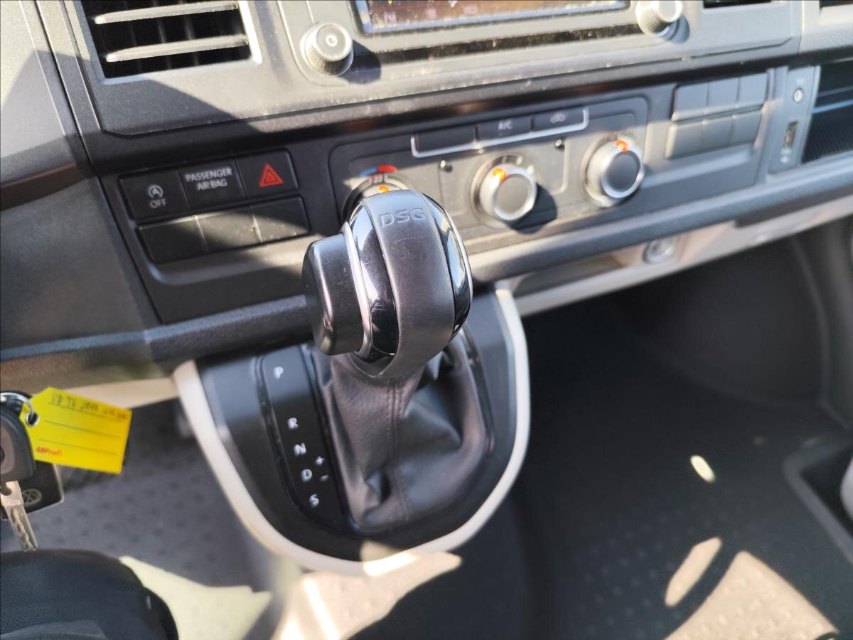 Volkswagen Transporter Kombi 2,0 l 110 kw