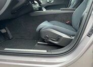 Volvo XC60 SUV / Terénní 2,0 l 184 kw