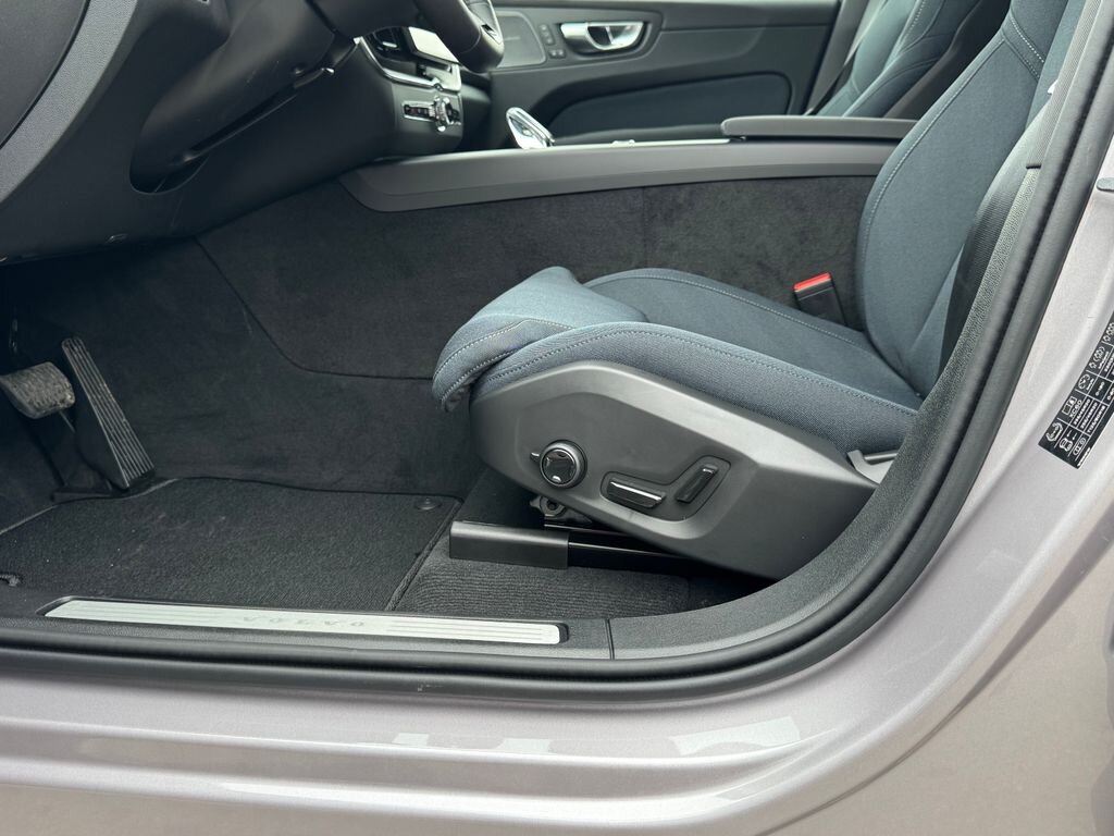 Volvo XC60 SUV / Terénní 2,0 l 184 kw