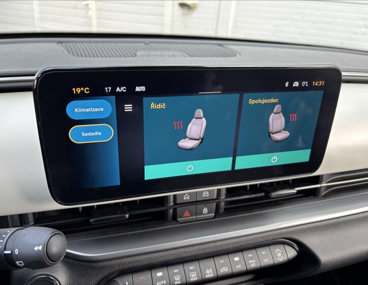 Fiat 600 SUV / Terénní 1,2 l 100 kw