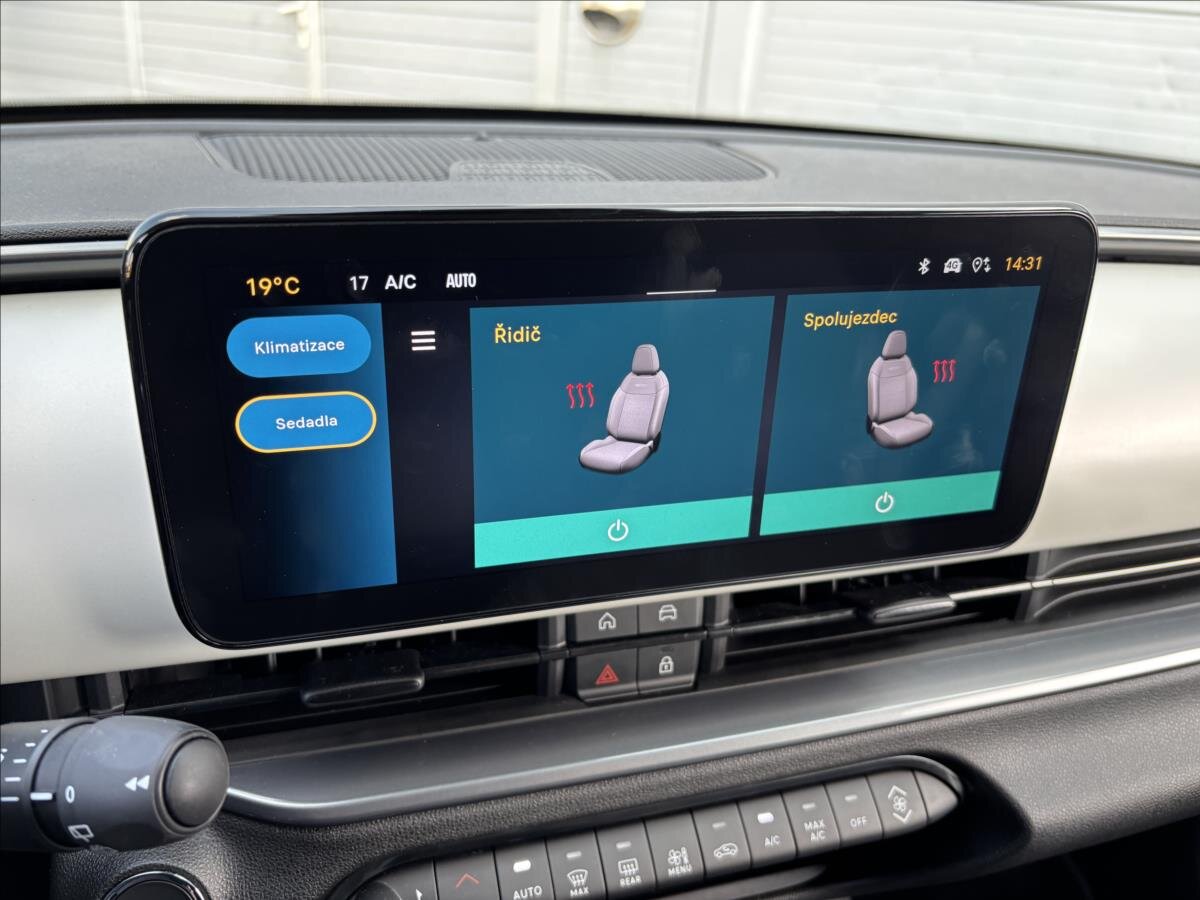 Fiat 600 SUV / Terénní 1,2 l 100 kw