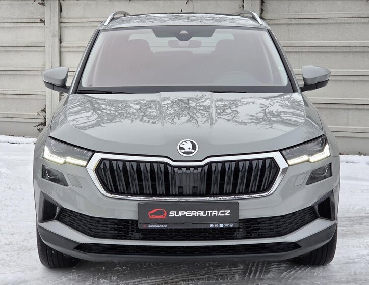 Škoda Karoq SUV 1,5 l 110 kw