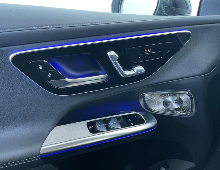 Mercedes-Benz GLC 12