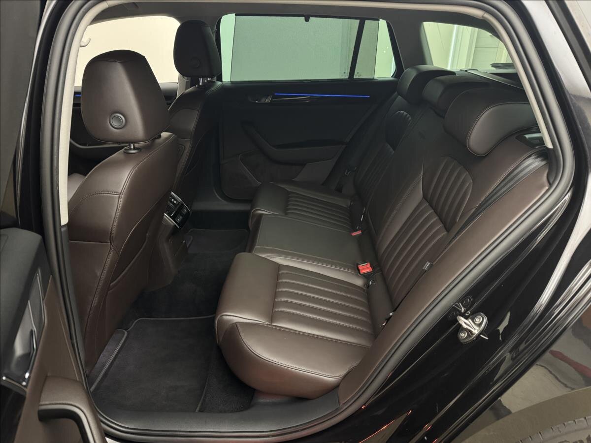 Škoda Superb Kombi 2,0 l 110 kw