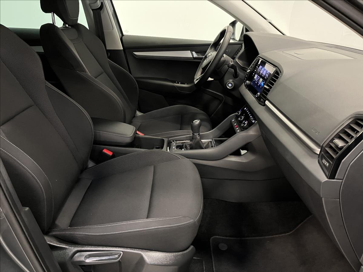 Škoda Karoq SUV 1,5 l 110 kw