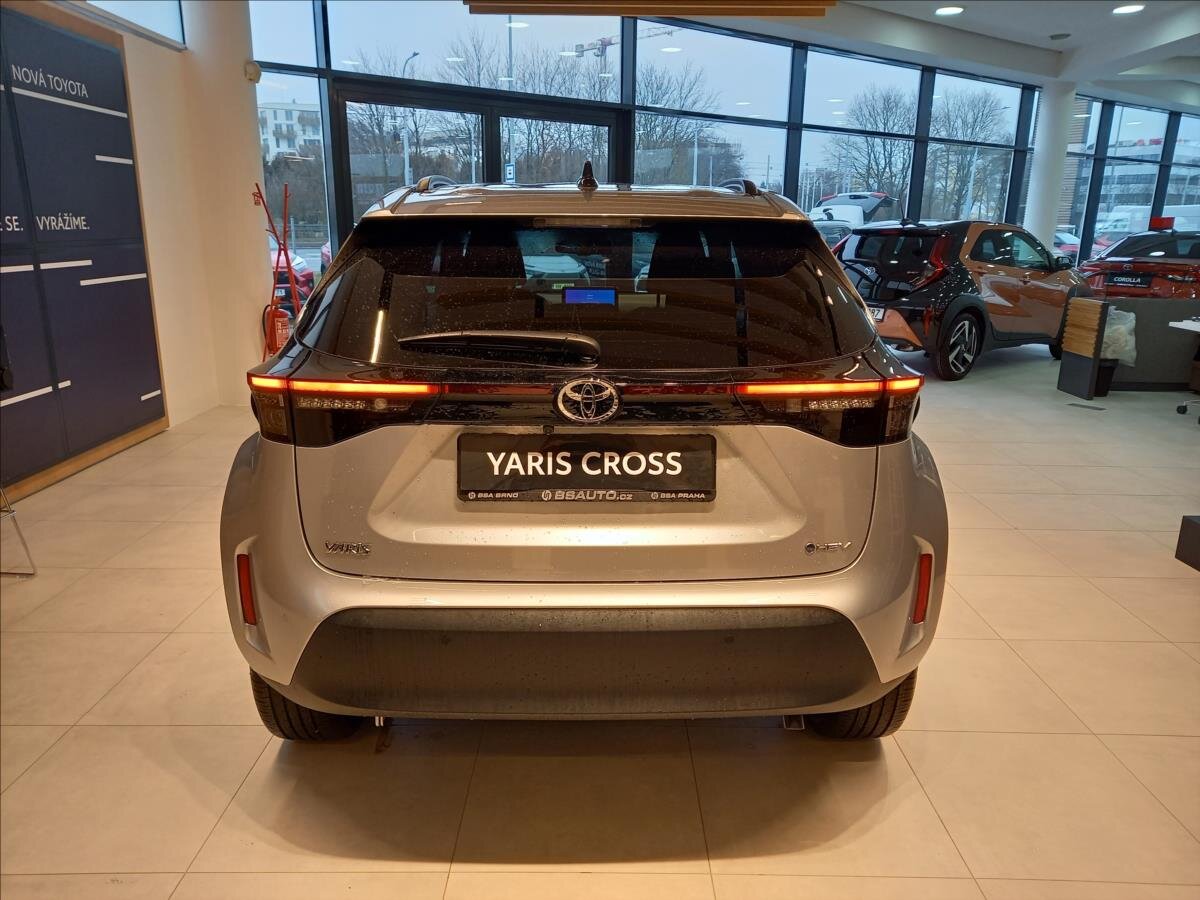 Toyota Yaris Cross Hatchback 1,5 l 85 kw