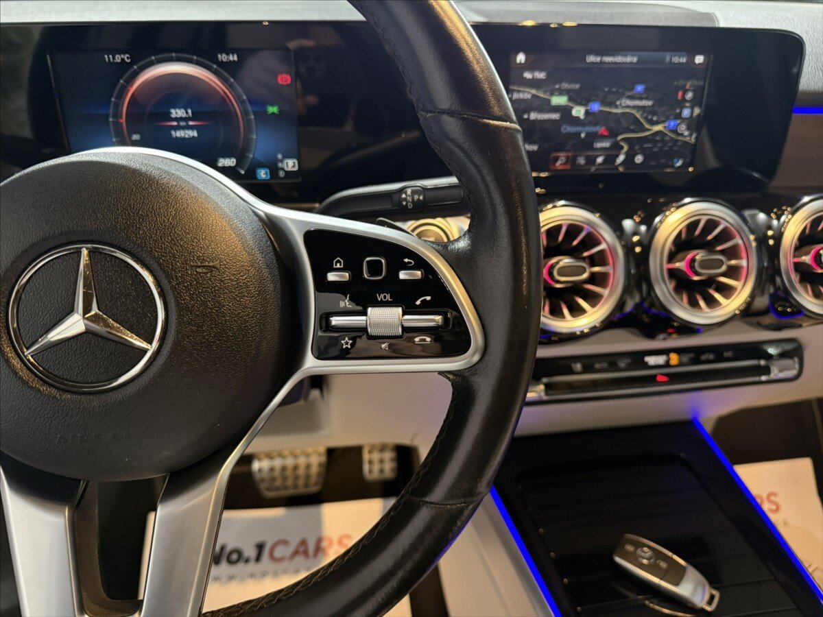 Mercedes-Benz GLB SUV / Terénní 2,0 l 110 kw