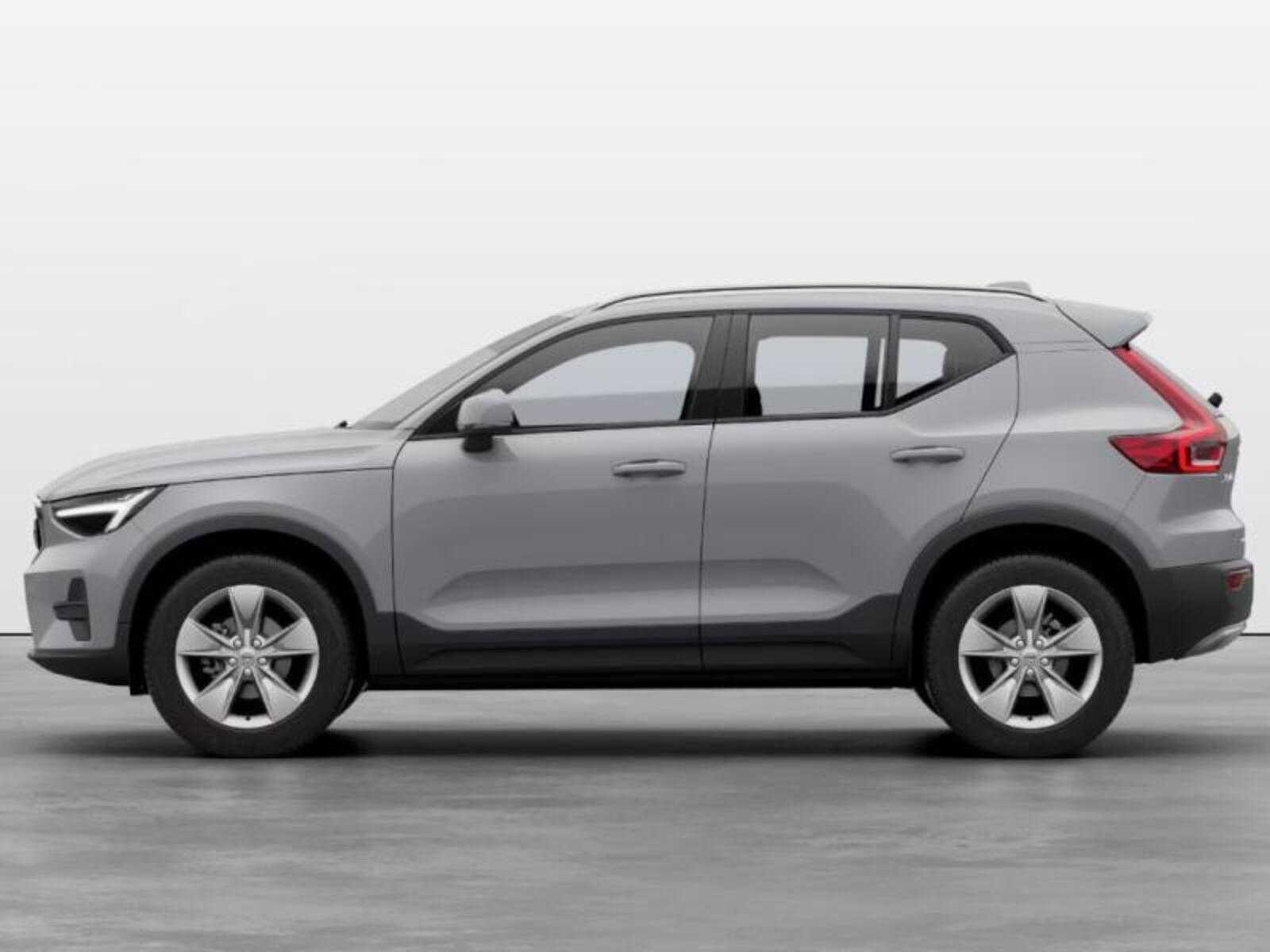 Volvo XC40 4