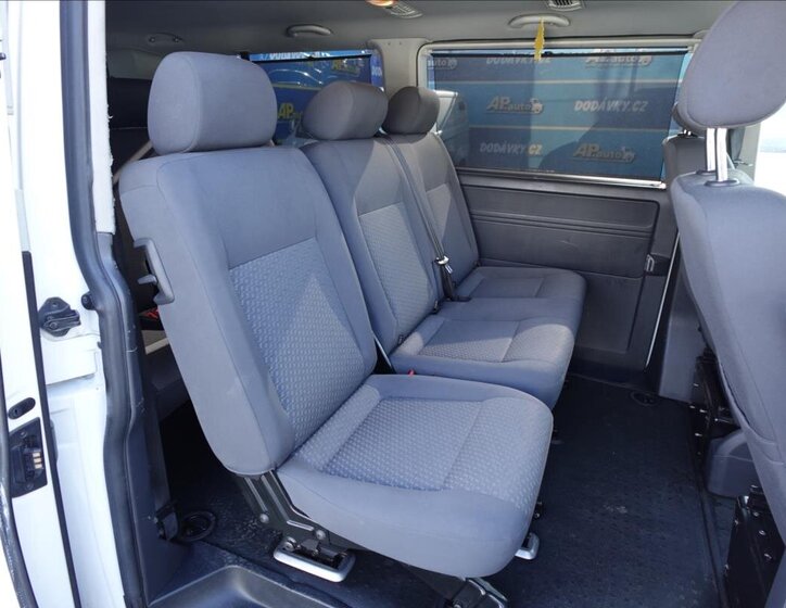 Volkswagen Caravelle Ostatní 2,0 l 132 kw