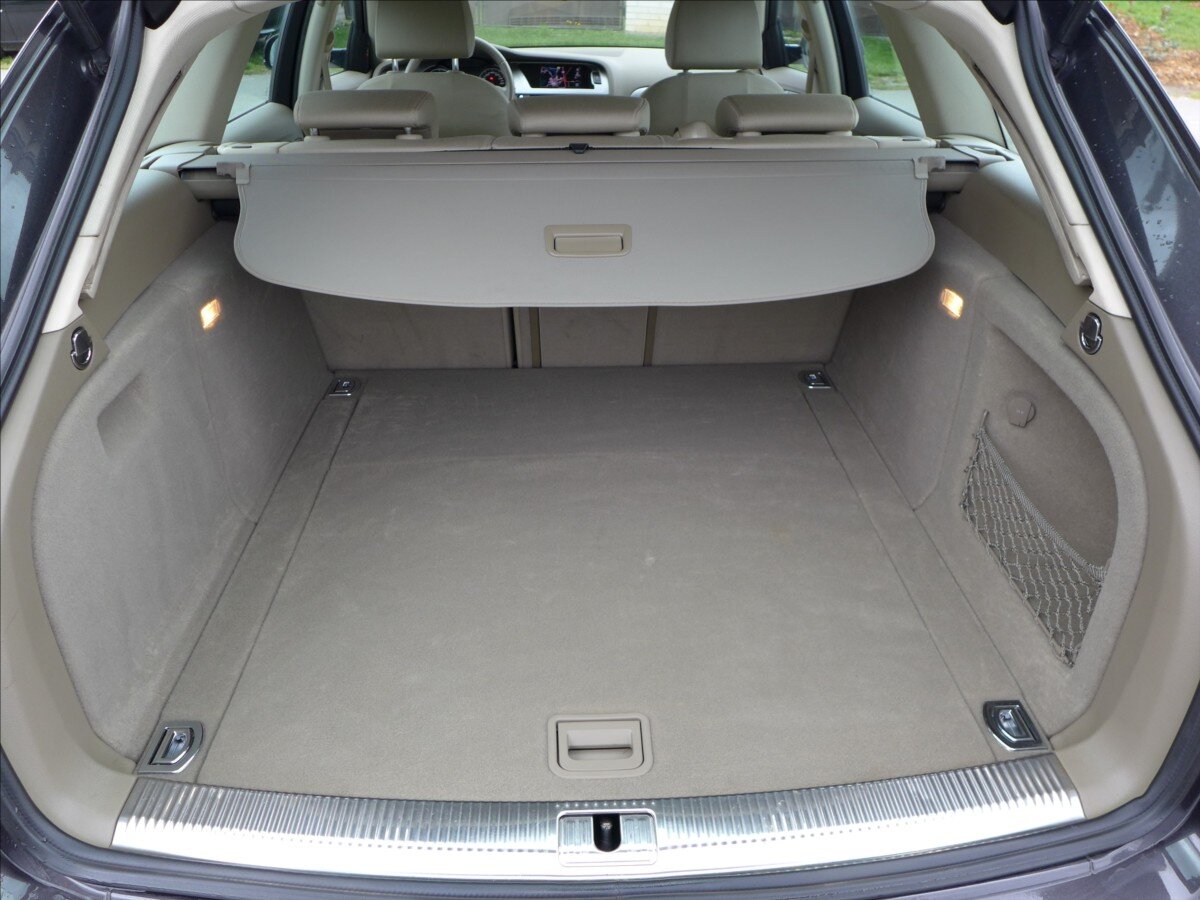 Audi A4 Kombi 2,0 l 105 kw