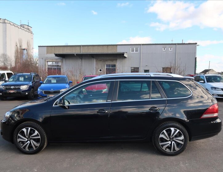 Volkswagen Golf Kombi 1,6 l 77 kw