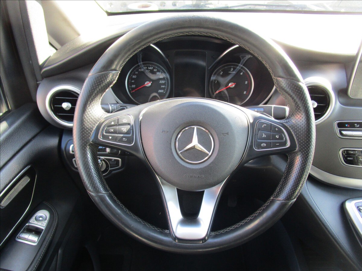 Mercedes-Benz Třídy V Kombi 2,1 l 140 kw