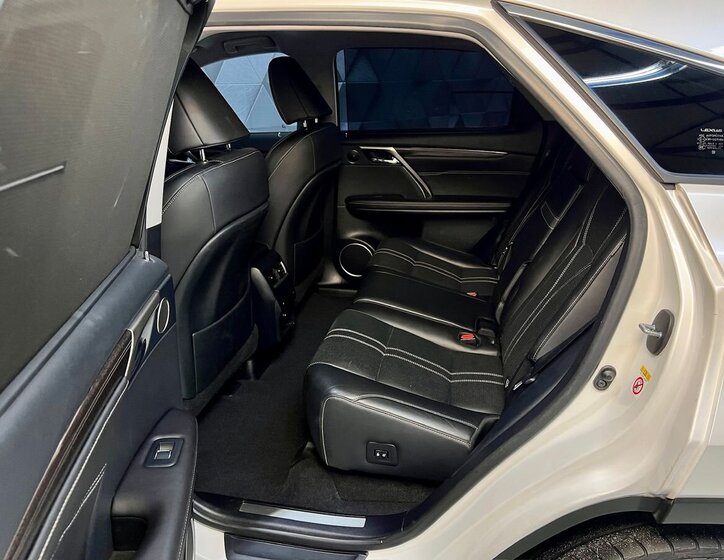 Lexus RX 450h SUV 3,5 l 193 kw