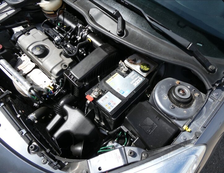 Peugeot 206 Hatchback 1,4 l 54 kw