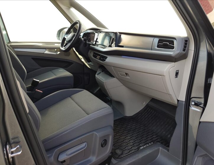 Volkswagen Multivan MPV 2,0 l 110 kw