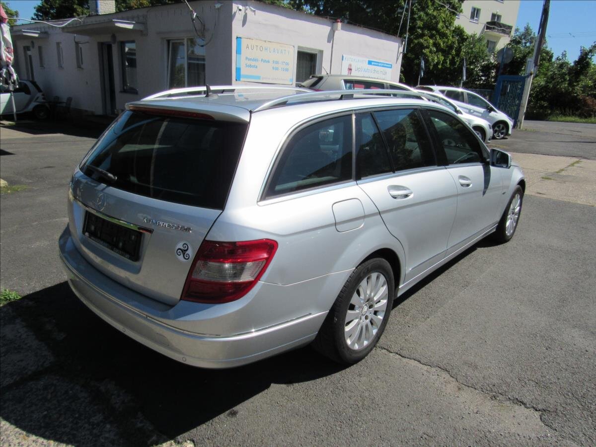 Mercedes-Benz Třídy C Kombi 1,6 l 115 kw