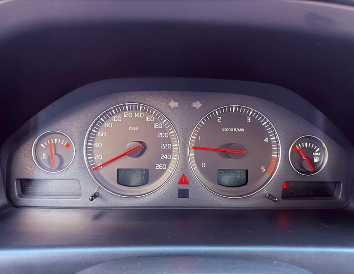 Volvo V70 Kombi 2,4 l 120 kw