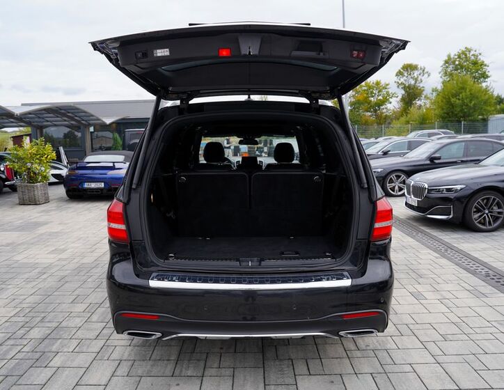 Mercedes-Benz GLS 11