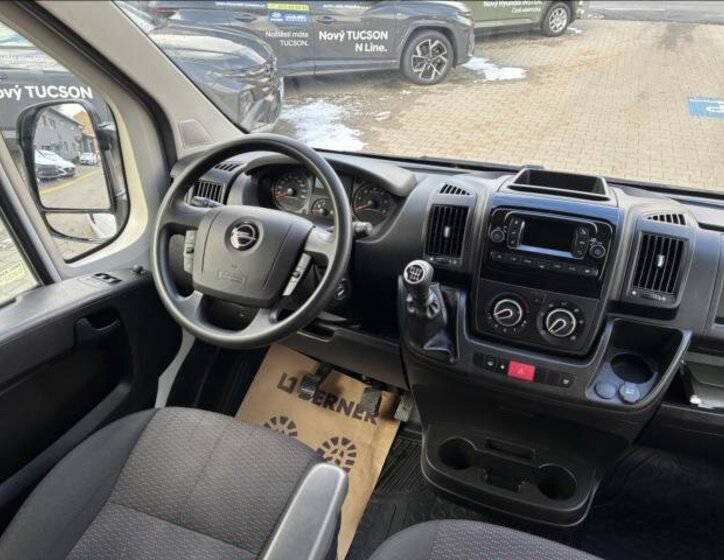 Opel Movano Skříň 2,2 l 103 kw