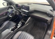 Peugeot 2008 SUV 1,2 l 114 kw