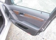 Mercedes-Benz Třídy C Sedan / Limuzína 1,8 l 115 kw