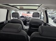 Volkswagen Touran Kombi 1,4 l 110 kw