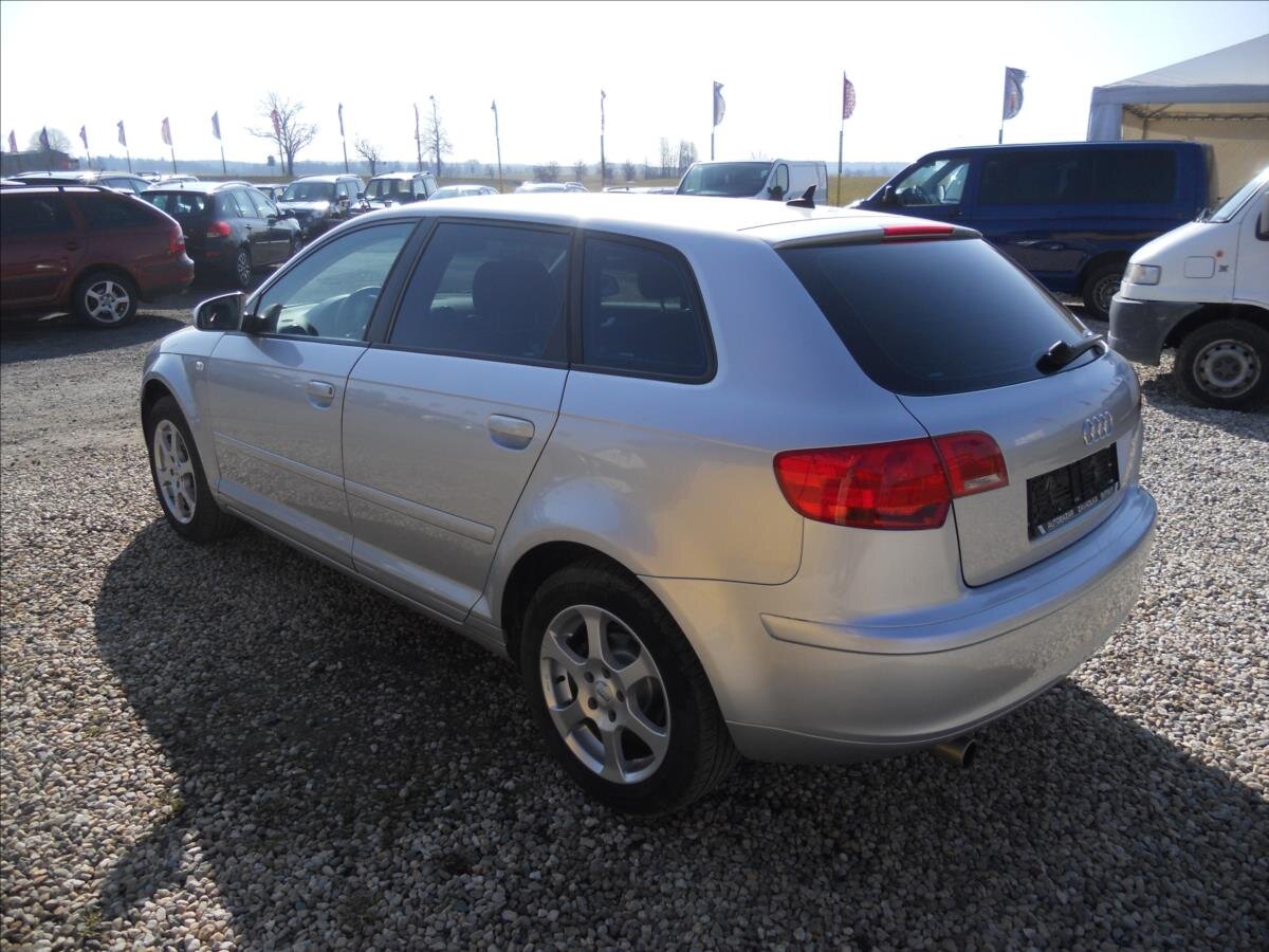 Audi A3 Hatchback 1,6 l 75 kw