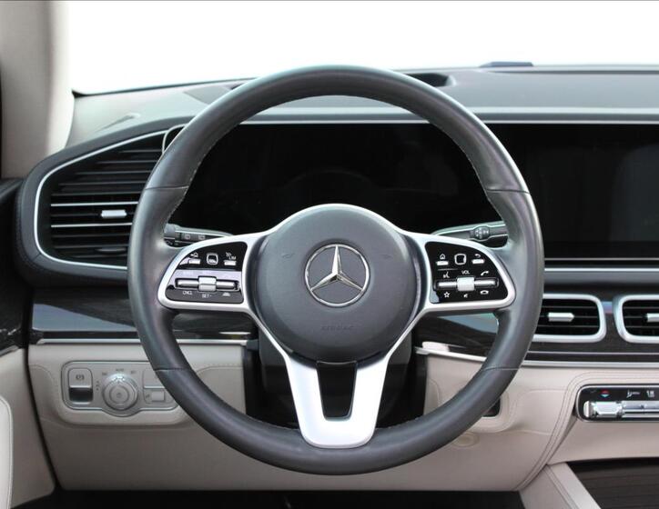 Mercedes-Benz GLS 21