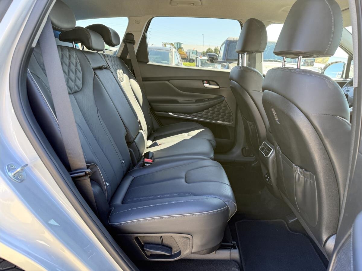 Hyundai Santa Fe SUV / Terénní 2,2 l 142 kw