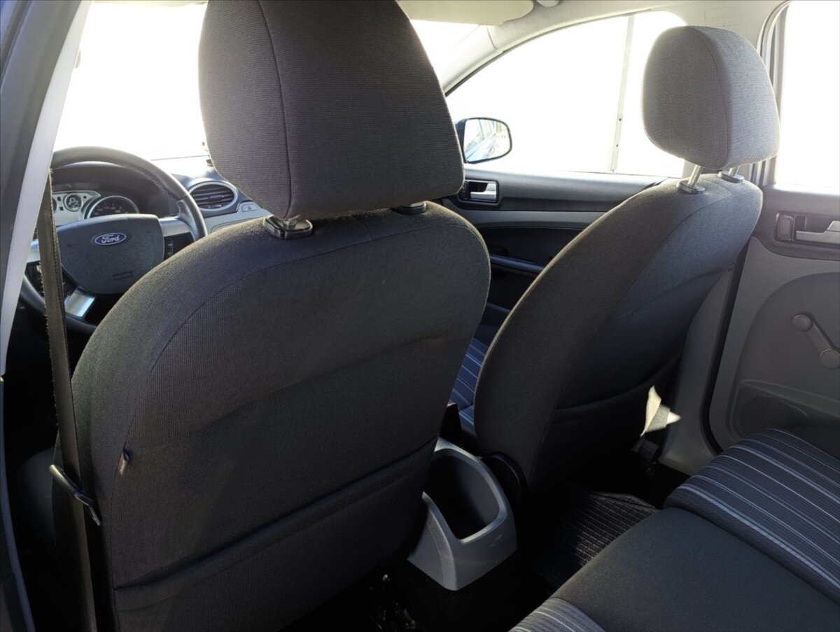 Ford Focus Kombi 1,6 l 74 kw