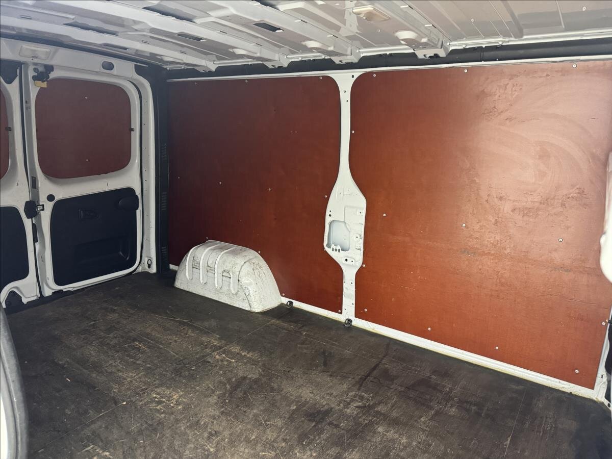 Opel Vivaro Skříň 1,6 l 89 kw