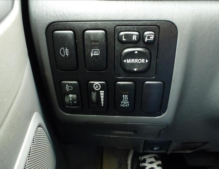 Toyota Land Cruiser 40