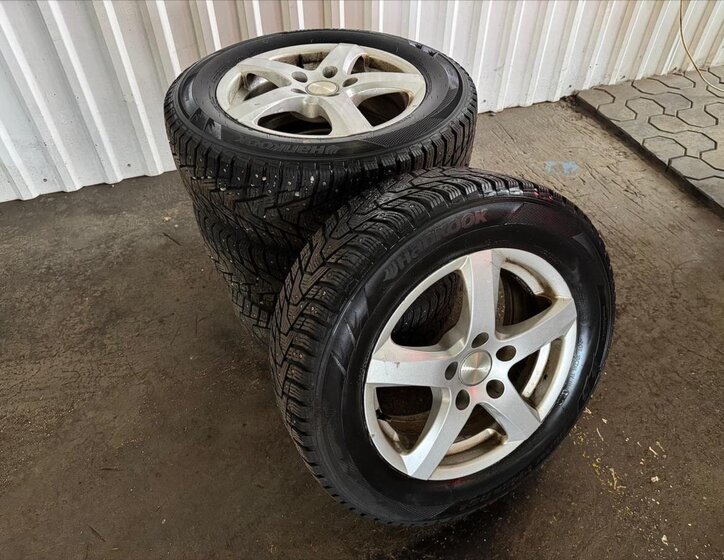 Volkswagen Golf Hatchback 1,4 l 81 kw