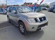 Nissan Pathfinder 2