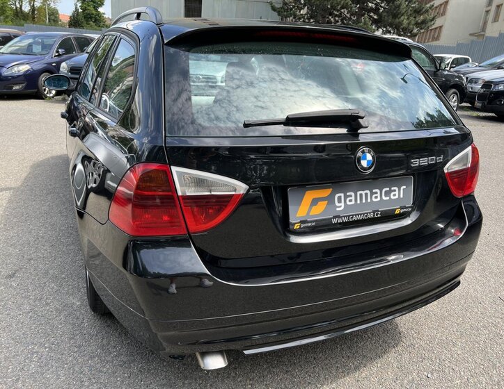 BMW Řada 3 Kombi 2,0 l 120 kw
