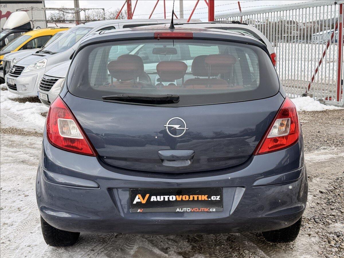 Opel Corsa Hatchback 1,4 l 66 kw